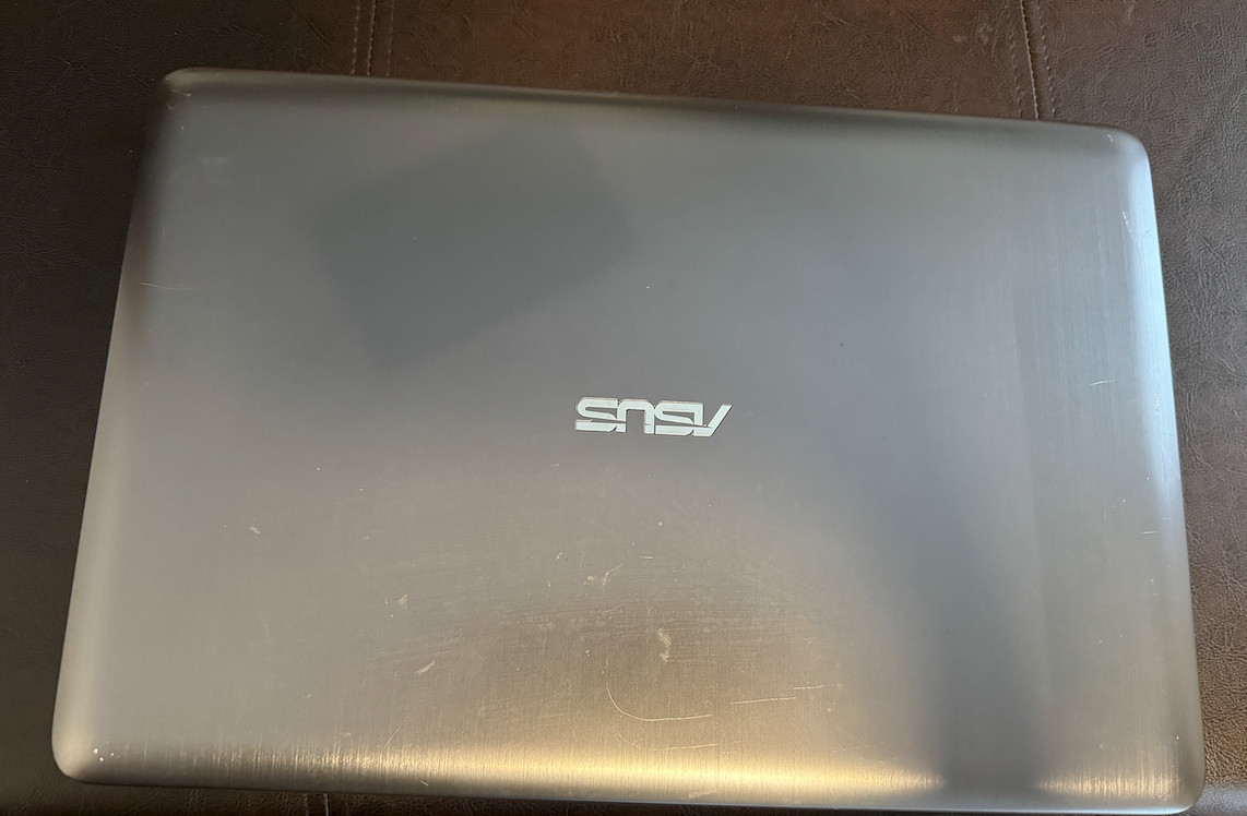 ASUS K501UW-AB78 15.6-inch Full-HD Gaming Laptop-Intel Core i7, GTX 960M, 16GB