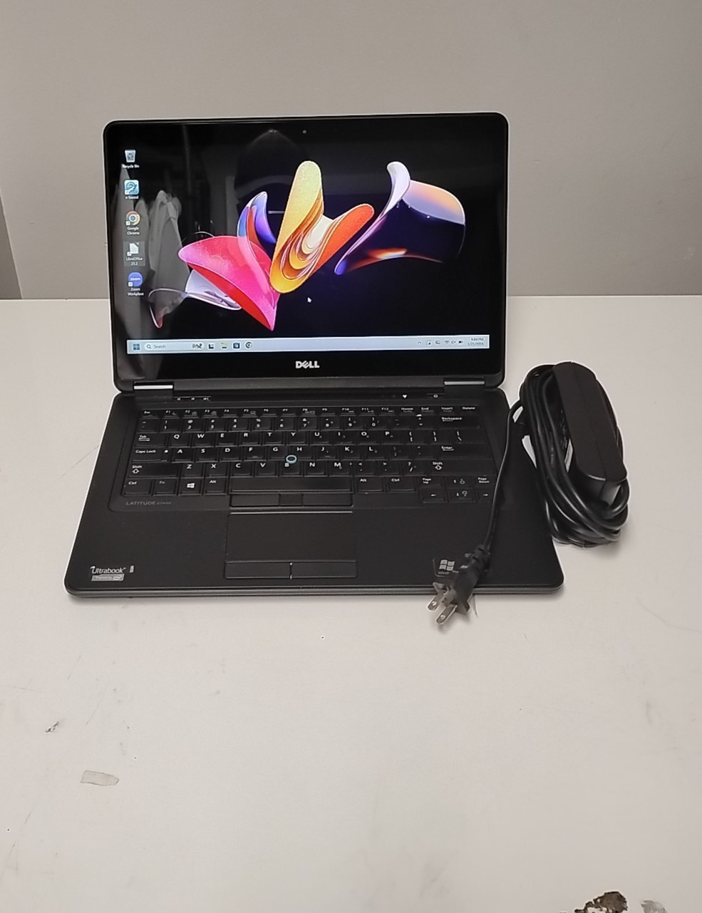 Dell Latitude E7440 Core i7-4600U @ 2.10GHz 256 GB SSD 8GB RAM Win 11 Pro Touch