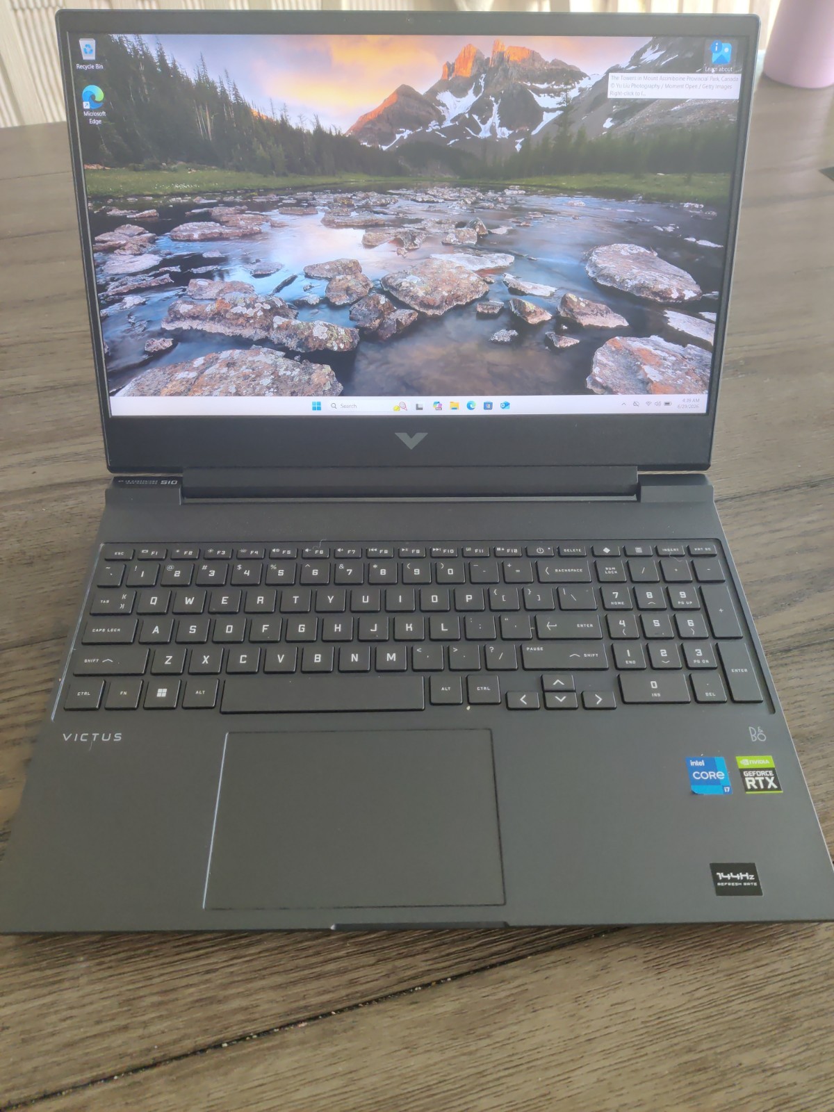 HP Victus 15.6 Black 144Hz FHD 2.3 GHz i7-12650H 16GB 500gb NVIDIA RTX 3050 Ti