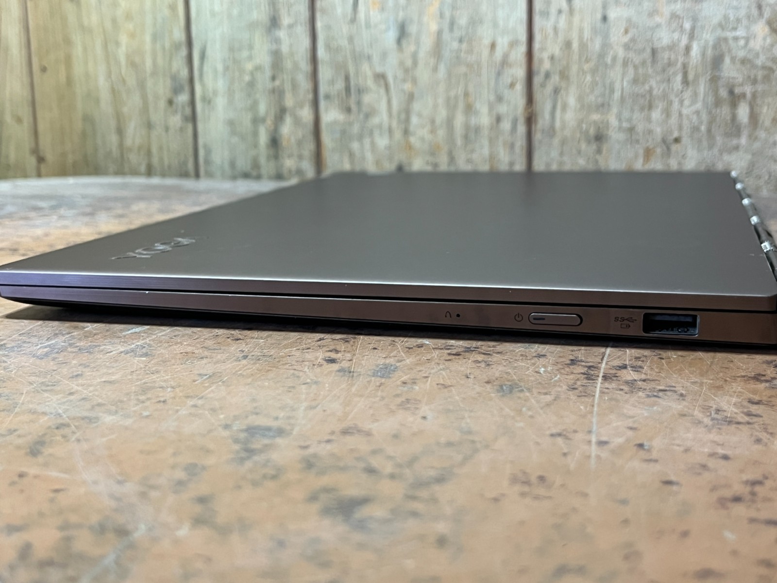 Lenovo Yoga 920-13IKB 2-In-1 Touch Win 11 Laptop i7-8550U 8GB RAM 256GB SSD