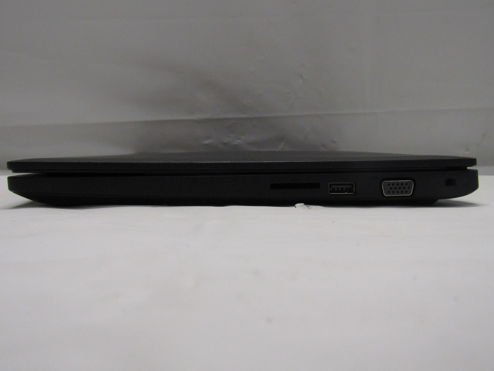 Dell Latitude 3480 2.50GHz Intel Core i5-7200U 4GB RAM 500GB HDD 14″ HD NO OS