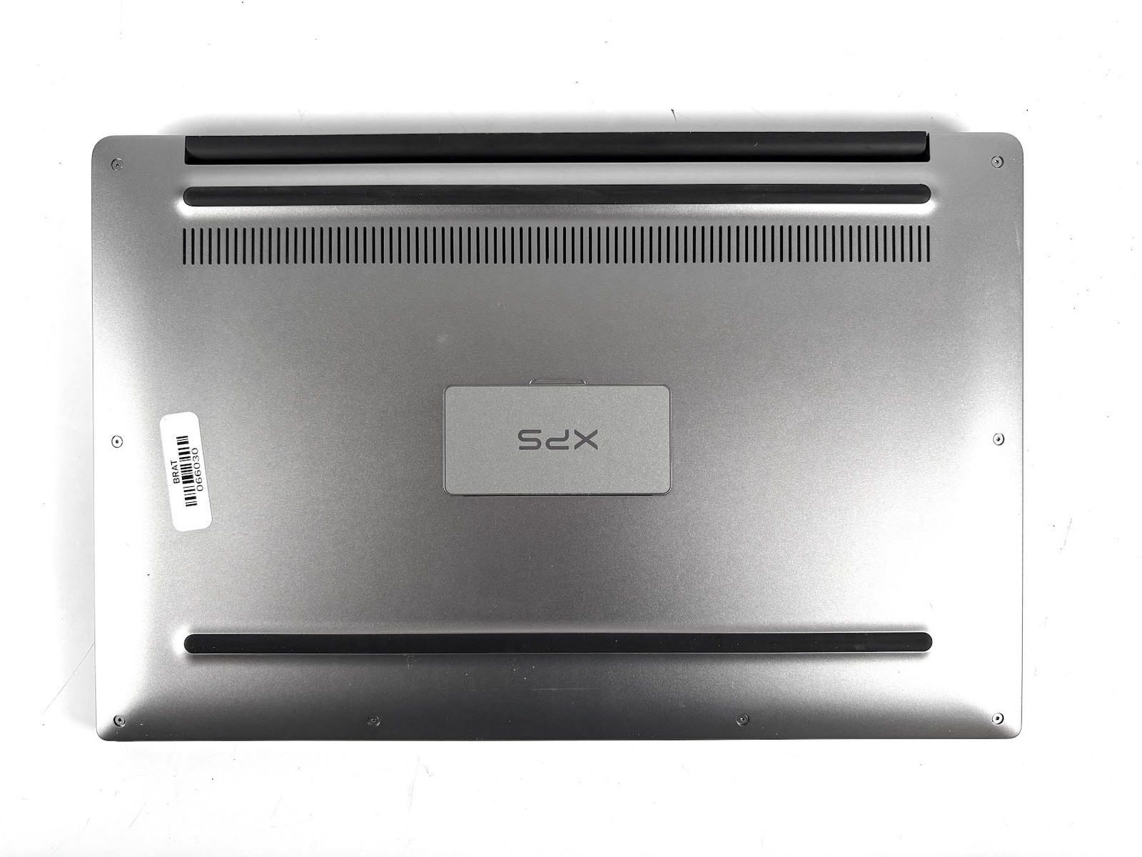 Dell XPS 13 9360 – 13.3″ FHD, 2.40GHz i7, 8GB RAM, 256GB SSD, Windows 11