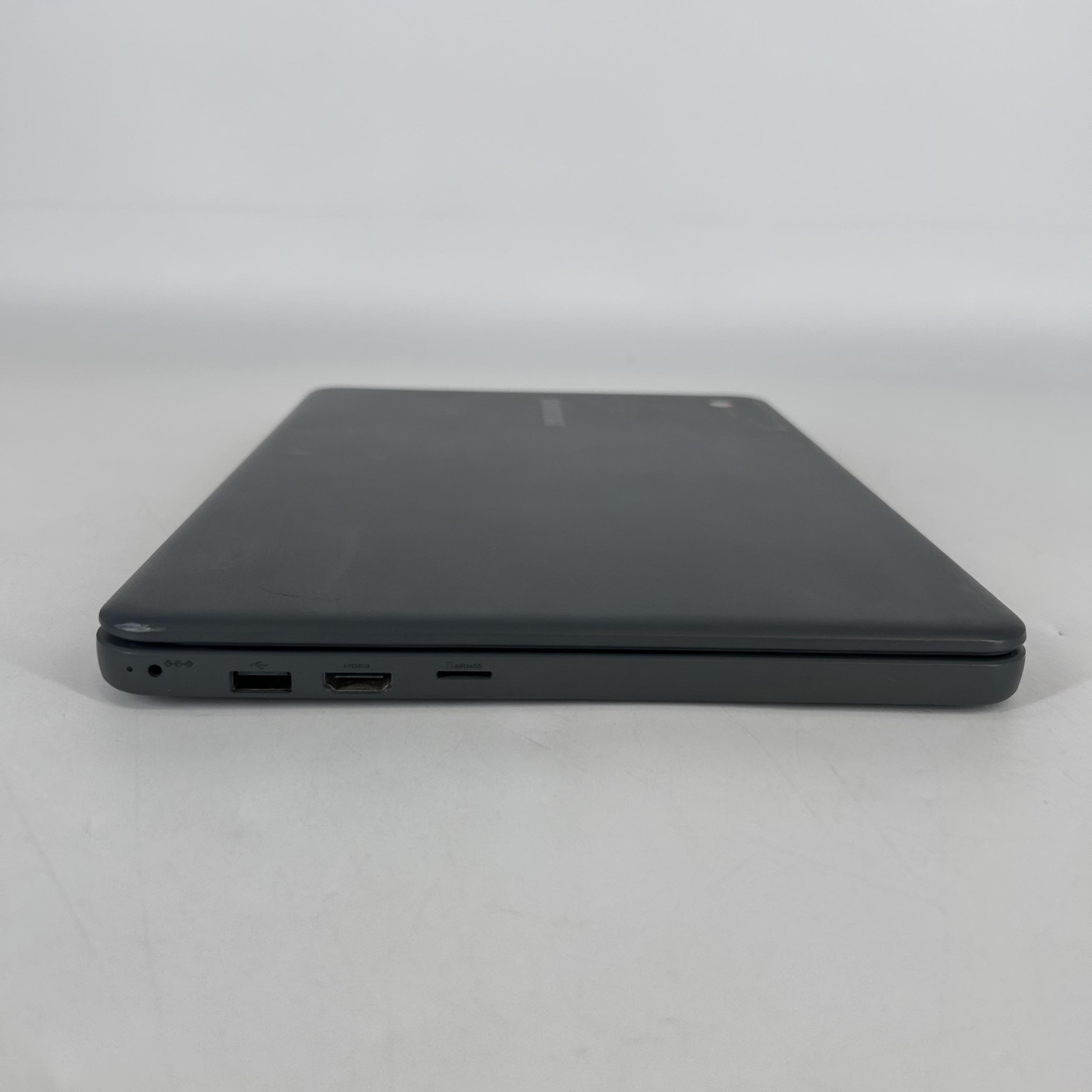 Samsung Chromebook 3 XE500C13 11.6 Black 1.6 GHz Celeron 4GB 16GB eMMC Good