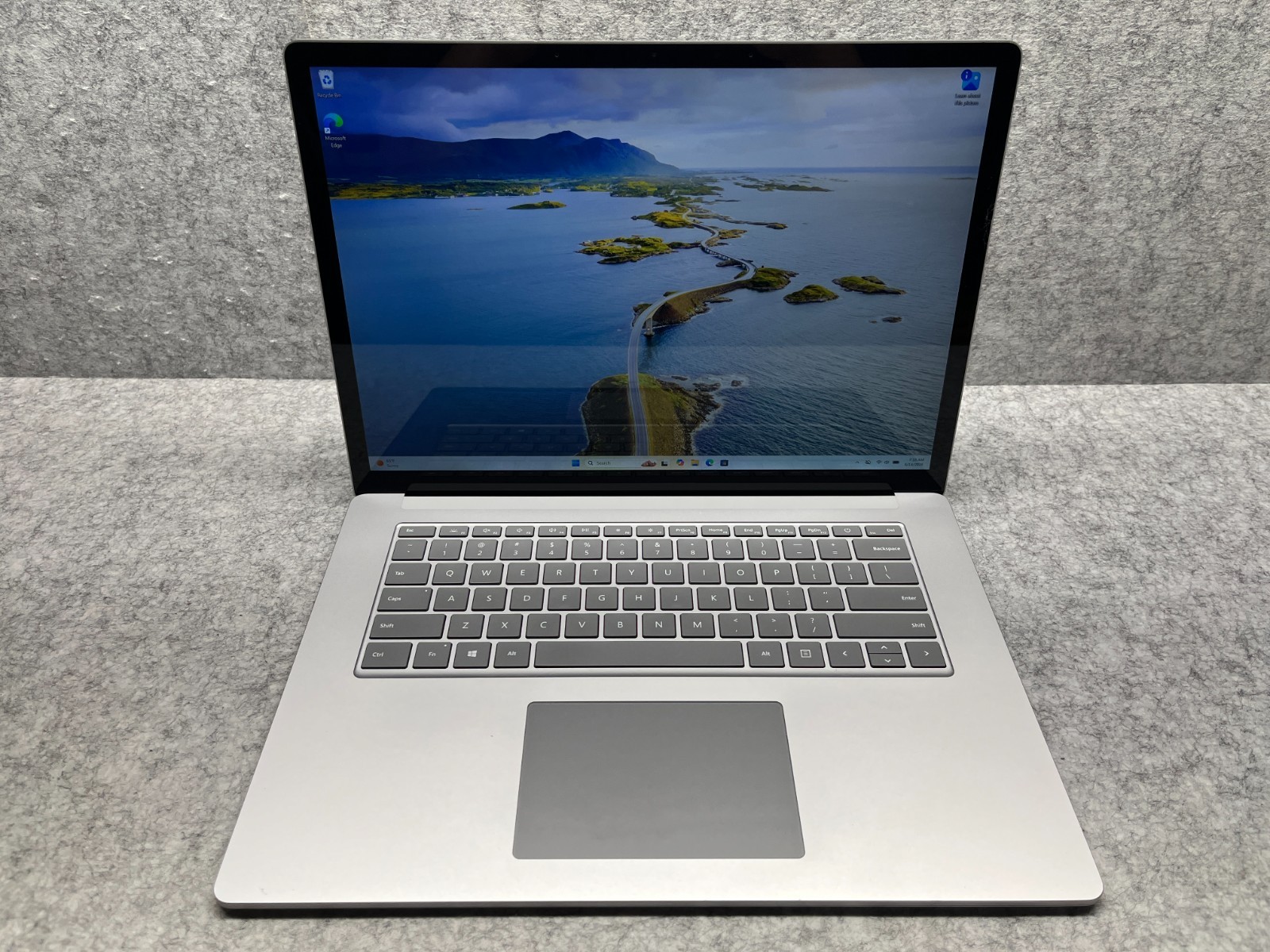Microsoft Surface Laptop 4 15″ Intel i7-1185G7 16G 512GB SSD Windows 11 Home