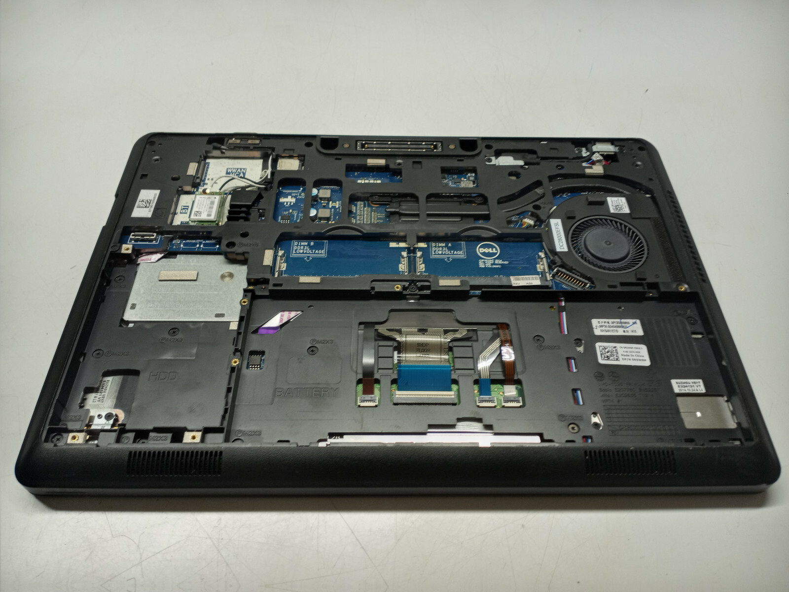 Dell Laptop NO Screen,Back Cover,Battery,HDD,Ram,CPU FOR PARTS