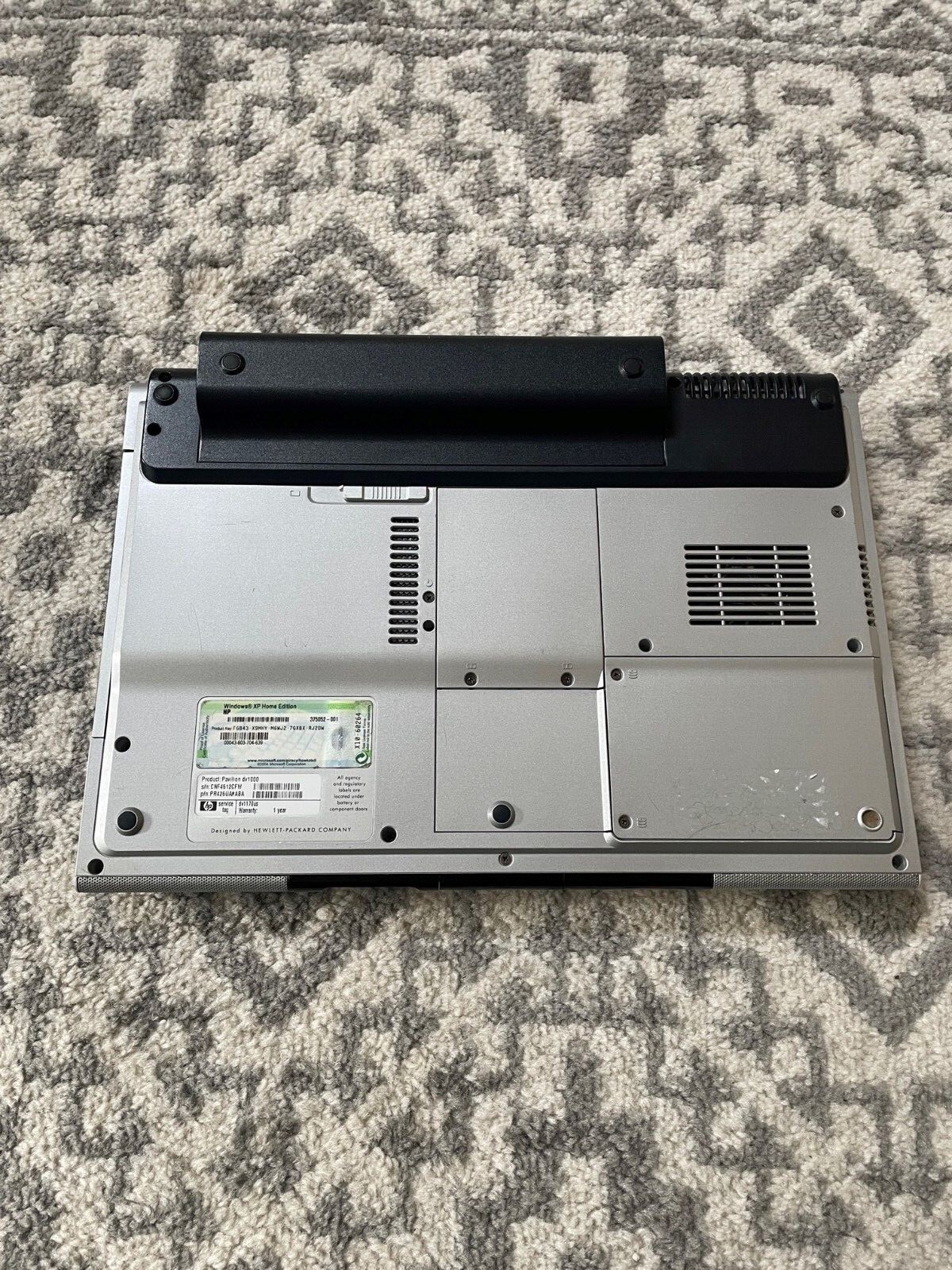 HP Pavillion DV1000 Pentium M 1.7GHz 400MB RAM NO Charger, No HDD, UNTESTED