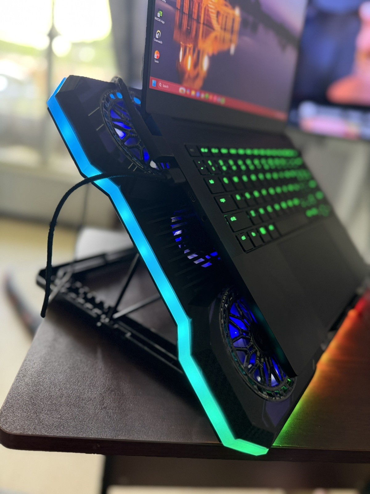 2023 Razer Blade 14 RZ09-0482 Ryzen 9 7940HS Radeon RTX 4070 16GB 1TB QHD+ 240Hz