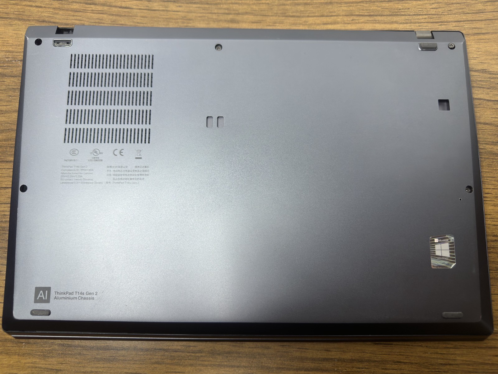 Lenovo ThinkPad T14s Gen 2i | i7-1165G7 | 2.8GHz | 128GB SSD | 16GB | *READ*