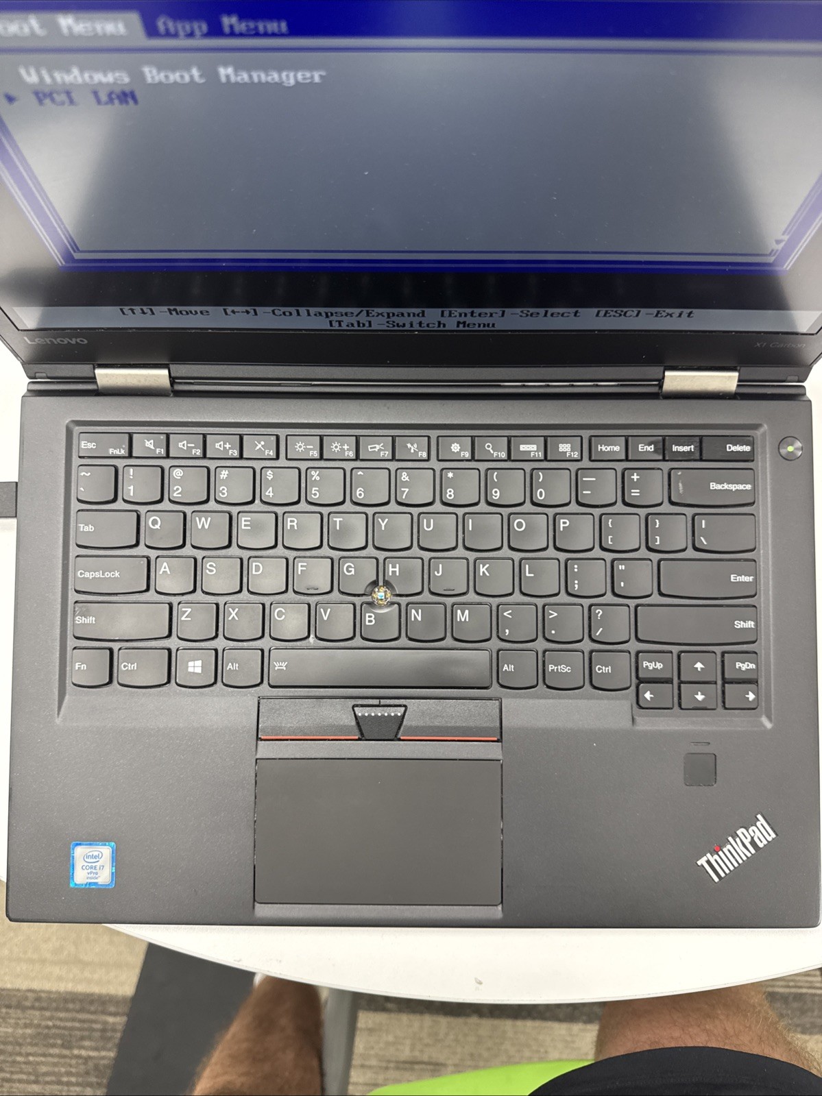lenovo thinkpad x1 carbon 4th gen i7 (boots to bios)