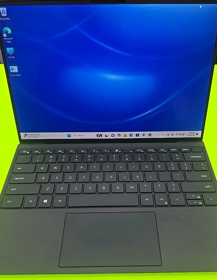 Dell XPS 13 9300 13.4″ 512GB SSD Intel Core i5-1035G1, 1.00GHz 8GB RAM Win11Pro