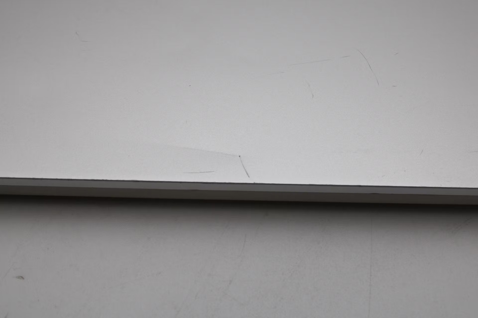 Microsoft Surface Laptop Go 2 Used 12.4″ i5-1135G7, 256GB NVMe, 16GB RAM
