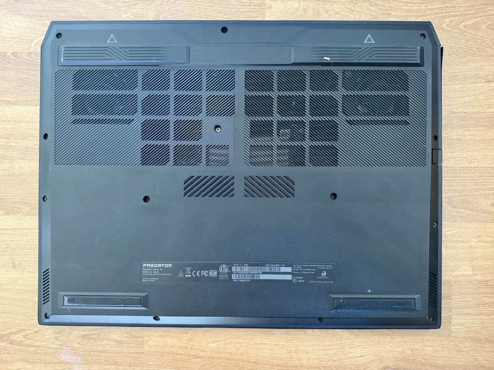 Acer Predator Helios 18 i7-13700HX 2.1GHz 24GB RAM 1TB NVMe SSD GeForce RTX 4060