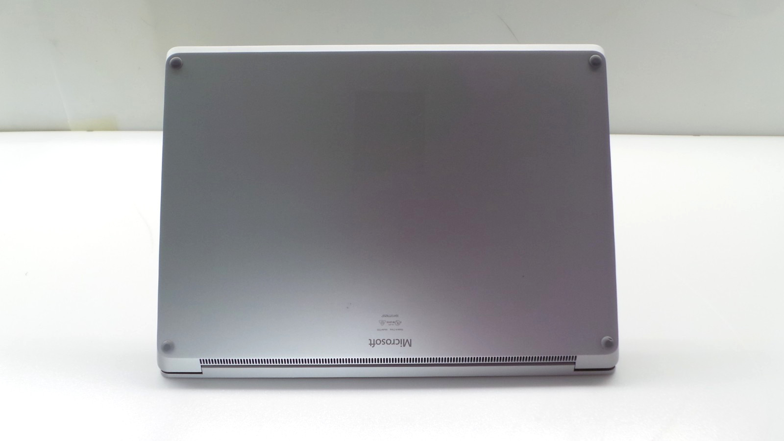 Microsoft Surface Laptop 2 | 13.5″ Touch | i7-8650U 16GB RAM 512GB SSD **READ**