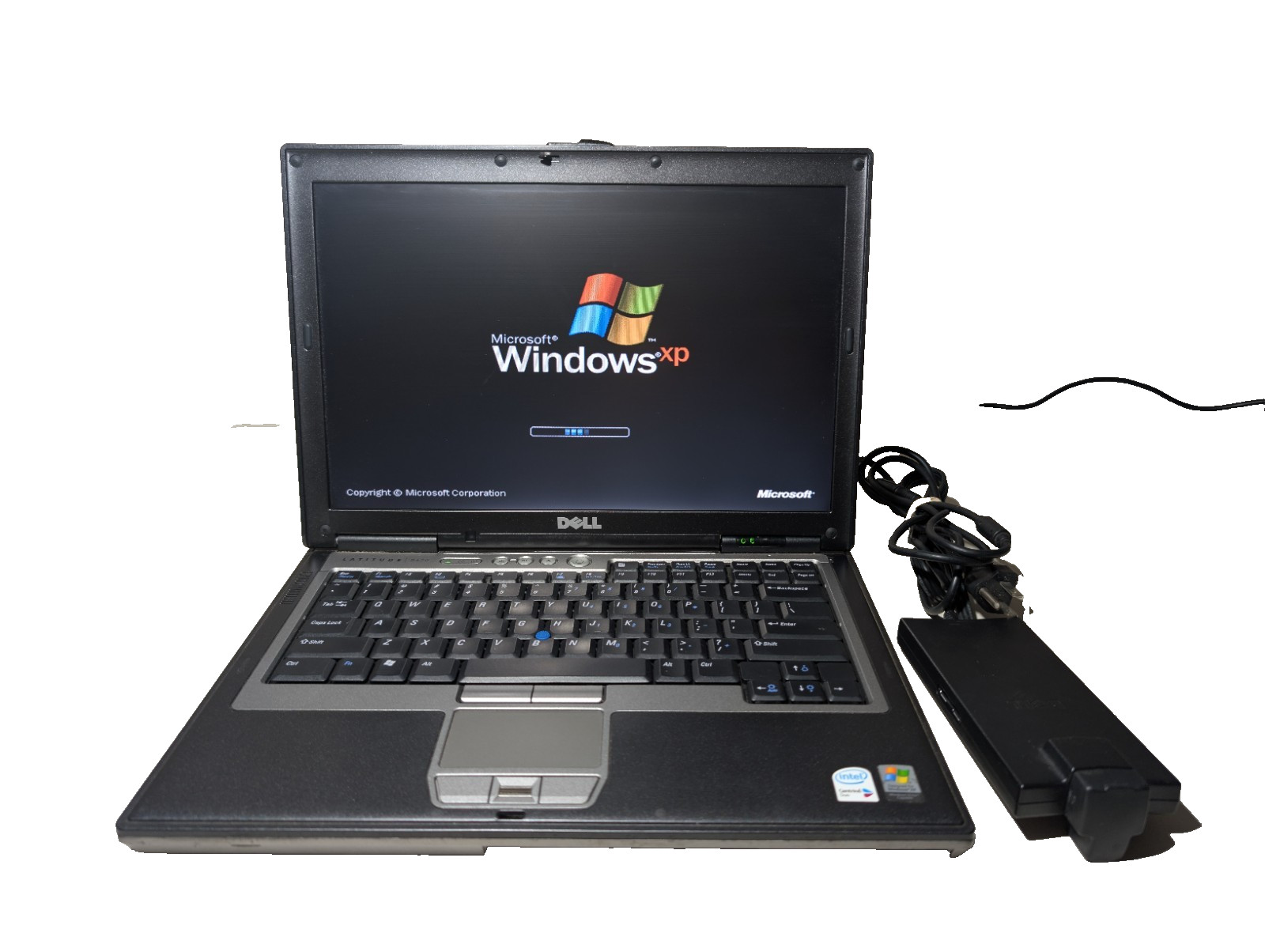 DELL LATITUDE D620 | CD 1GB RAM 500GB HDD | DVD-RW Win XP 32-Bit Serial Port