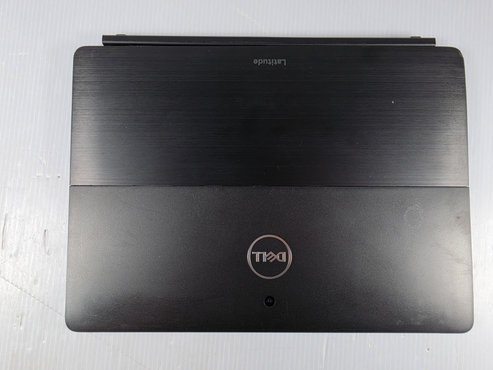 Dell Latitude 5290 2-in-1 FHD Touchscreen i3-8130U 4GB 128GB SSD Windows 11