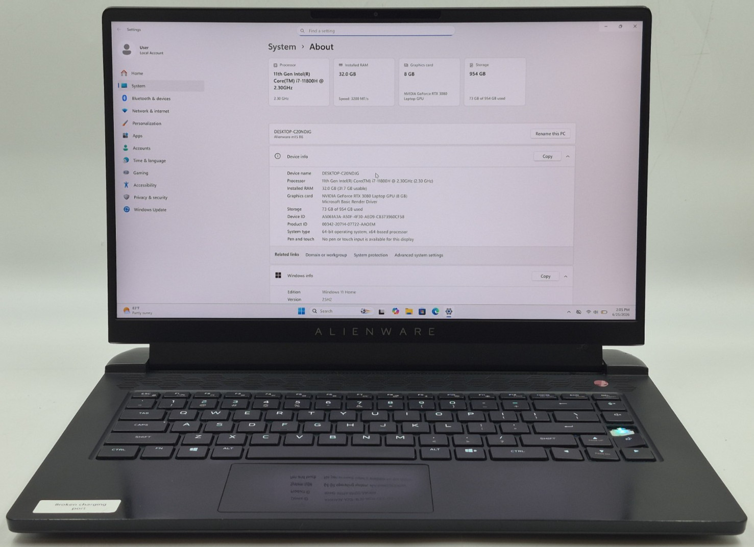 Dell Alienware m15 R6 i7-11800H 2.30GHz 32GB RAM 1TB NVMe W11P -Read Description