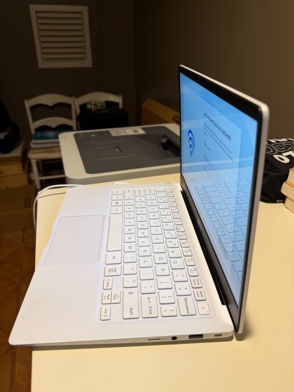 LG Ultra 13U70P AMD Ryzen 5 4500U 3.2GHz 8GB 256GB SSD Windows 11