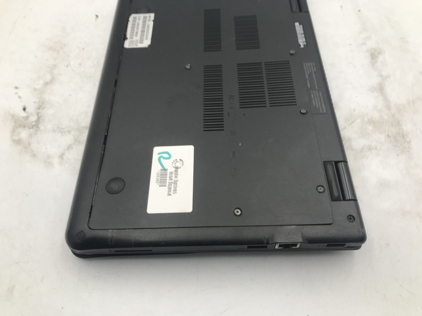 LENOVO THINKPAD YOGA 11E -BOOTS TO BIOS- INTEL CELERON N3450 – NO RAM – READ -BB