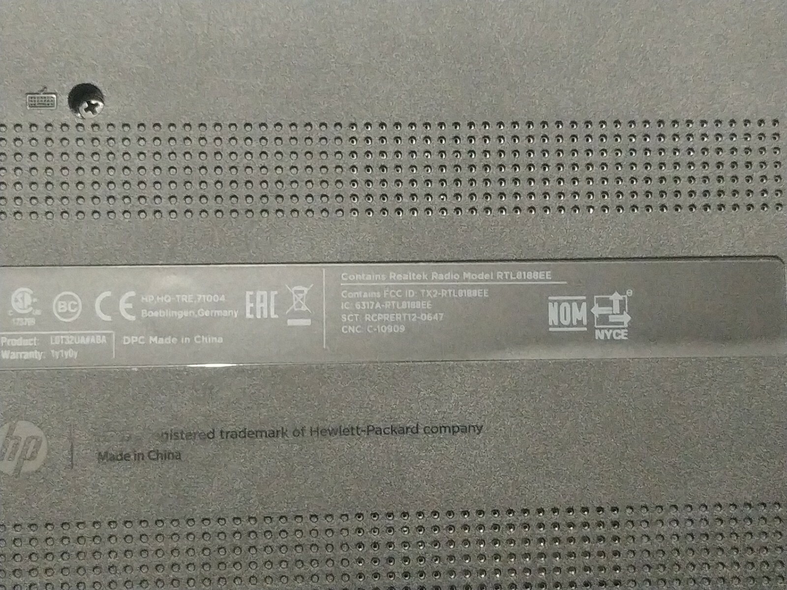HP 15-f211wm Laptop – L0T32UATouchscreen 15.6″