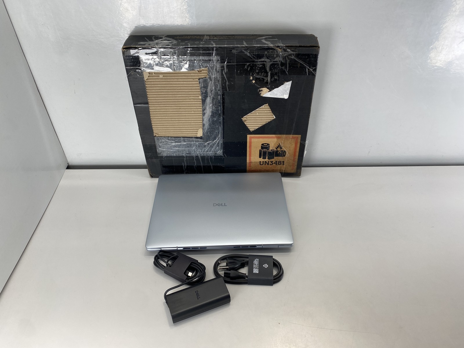 Dell Laptop 14 Plus DB14250 14″ Intel Core Ultra 7 256V 1TB- Silver