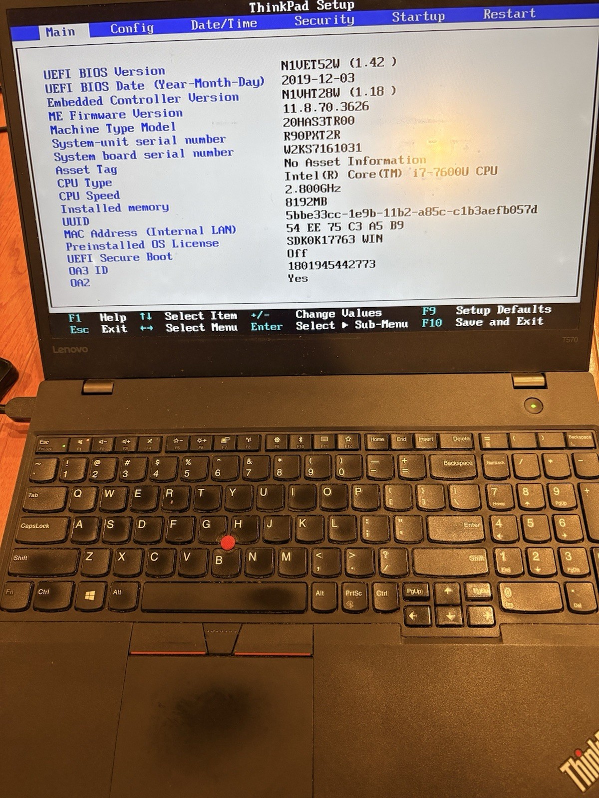Lenovo ThinkPad T570 i7-7600U @2.60GHz | No Drive | 8GB RAM | No OS
