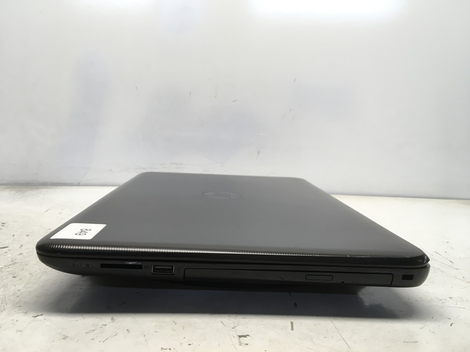 HP 15-BA009DX AMD A6-7310 2000MHz 4 GB NO HDD No Batt