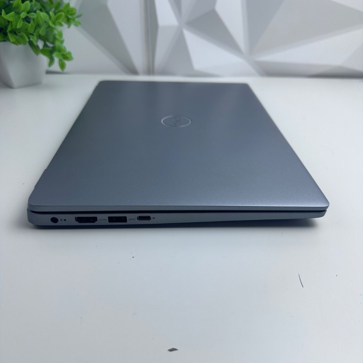 DELL Latitude 3340 Laptop, 13.3″ FHD, i5-1345U, 16GB, 256GB SSD *Please READ*