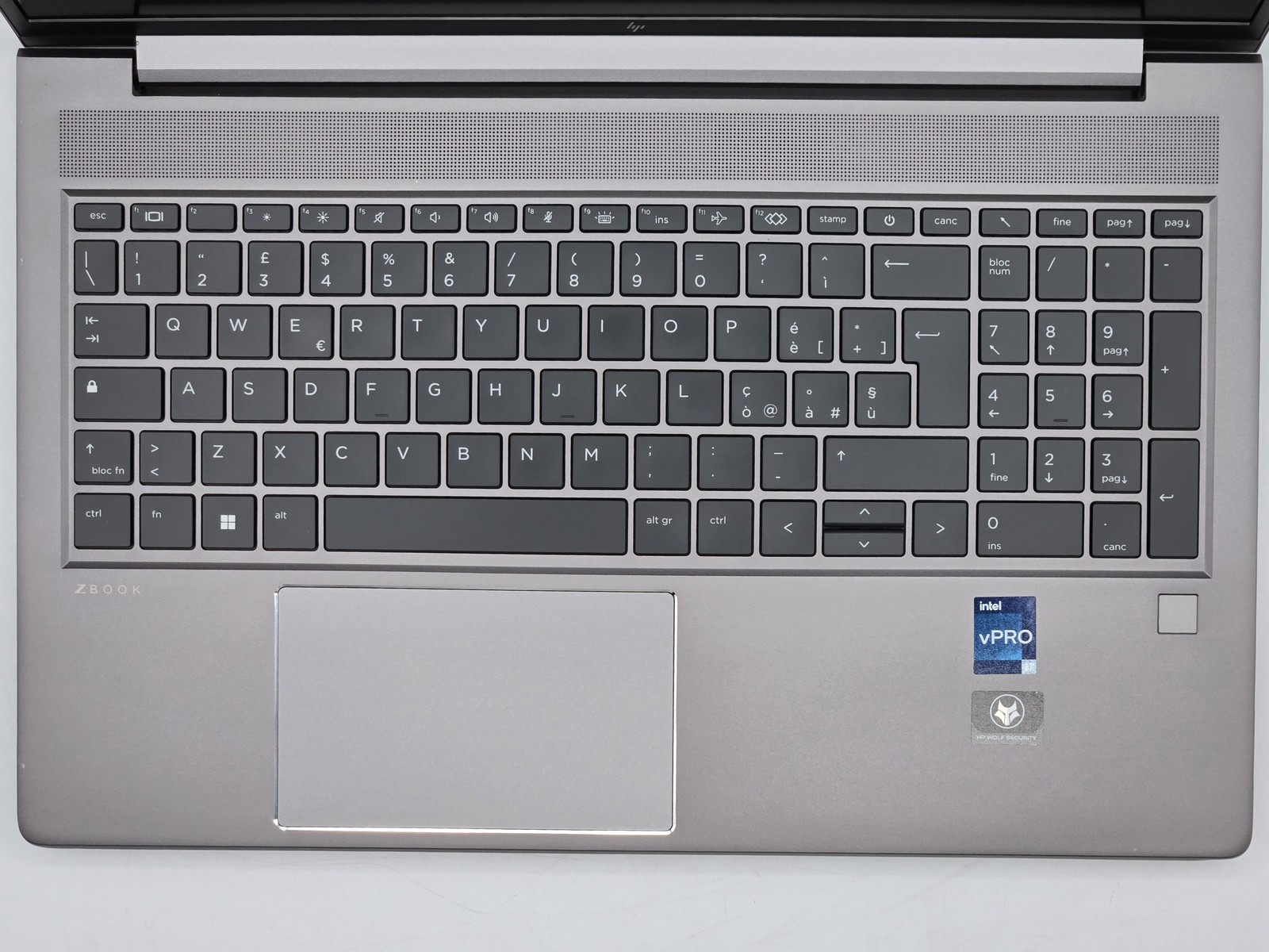 HP ZBook Power G9 15″ FHD I7-12800H 512GB 32GB W11P RTX A1000 Backlit FP Reader