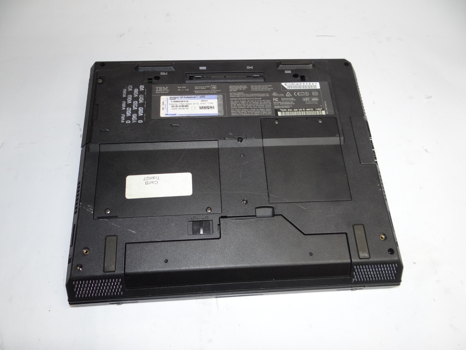 Vintage IBM ThinkPad A31 Type 2652 Laptop Boots to BIOS