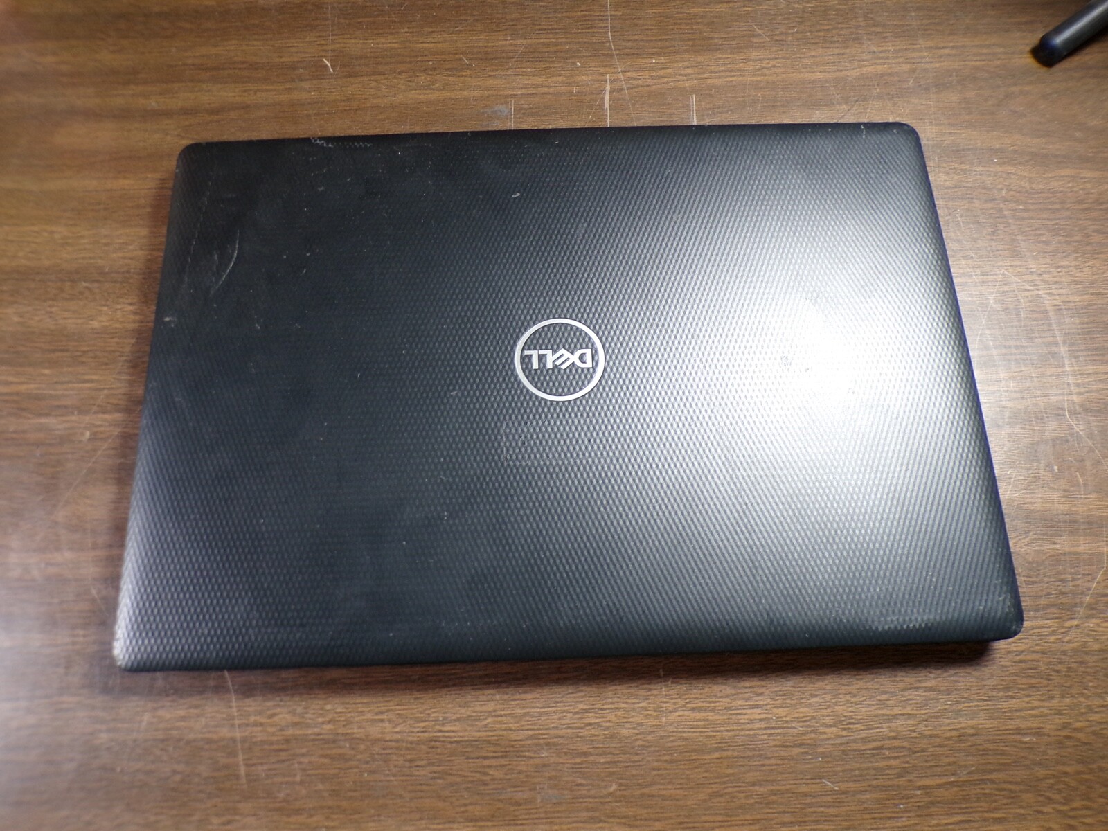 DELL INSPIRION 3595 AMD A6-9225 16GB RAM **CRACKED **NO HD/ NO CADDIE/ NO OS