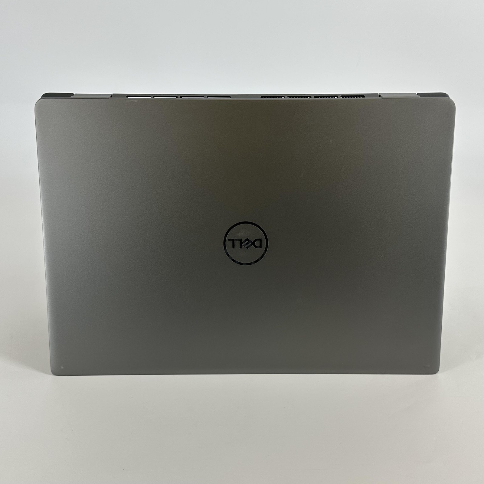 Dell Latitude 7440 14 Gray QHD+ TOUCH 1.8 GHz i7-1365U 32GB 512GB SSD Excellent