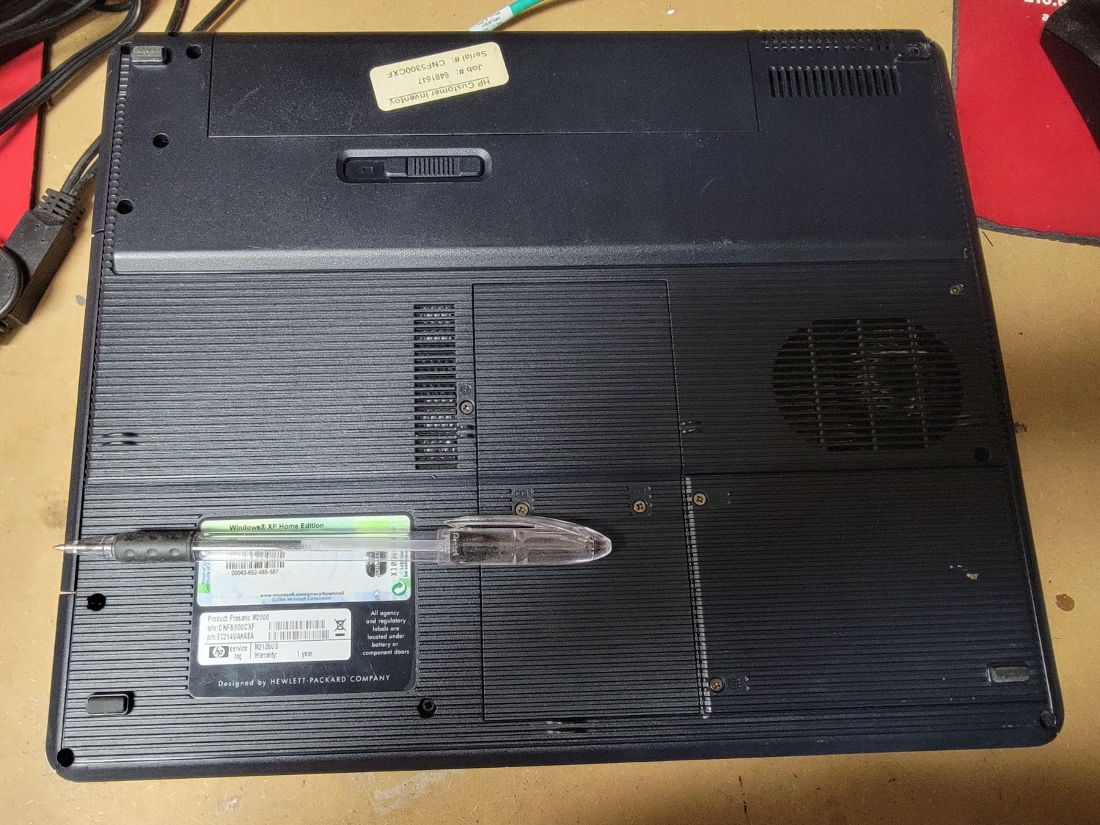 COMPAQ PRESARIO M2000 AMD Sempron 2800+ – 896MB RAM 40GB HDD – DVD/CDRW – WIN XP