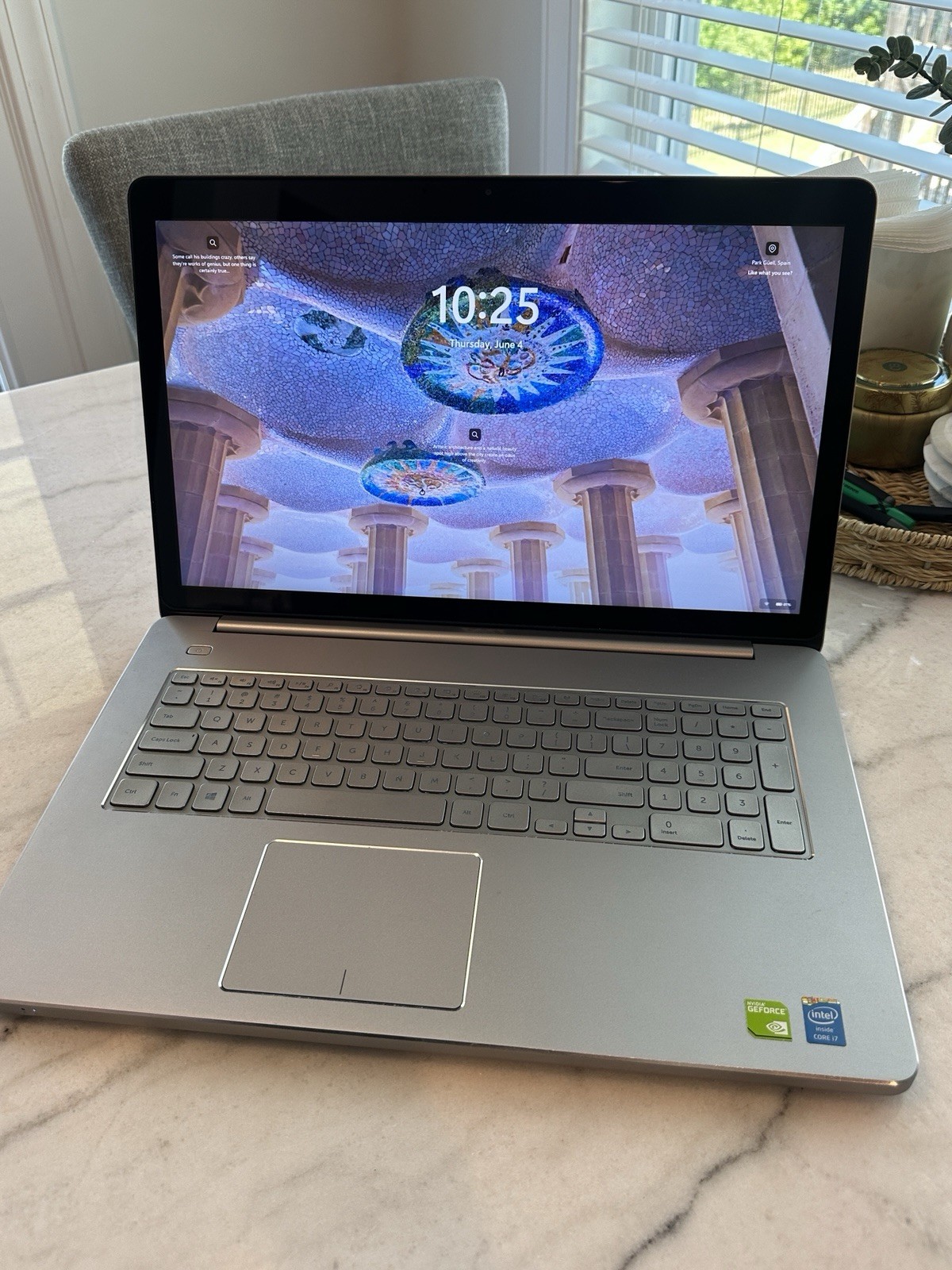Dell Inspiron 7737 17.3″ Touch Laptop i7-4500U 16GB 256GB SSD NVIDIA GT750m W11