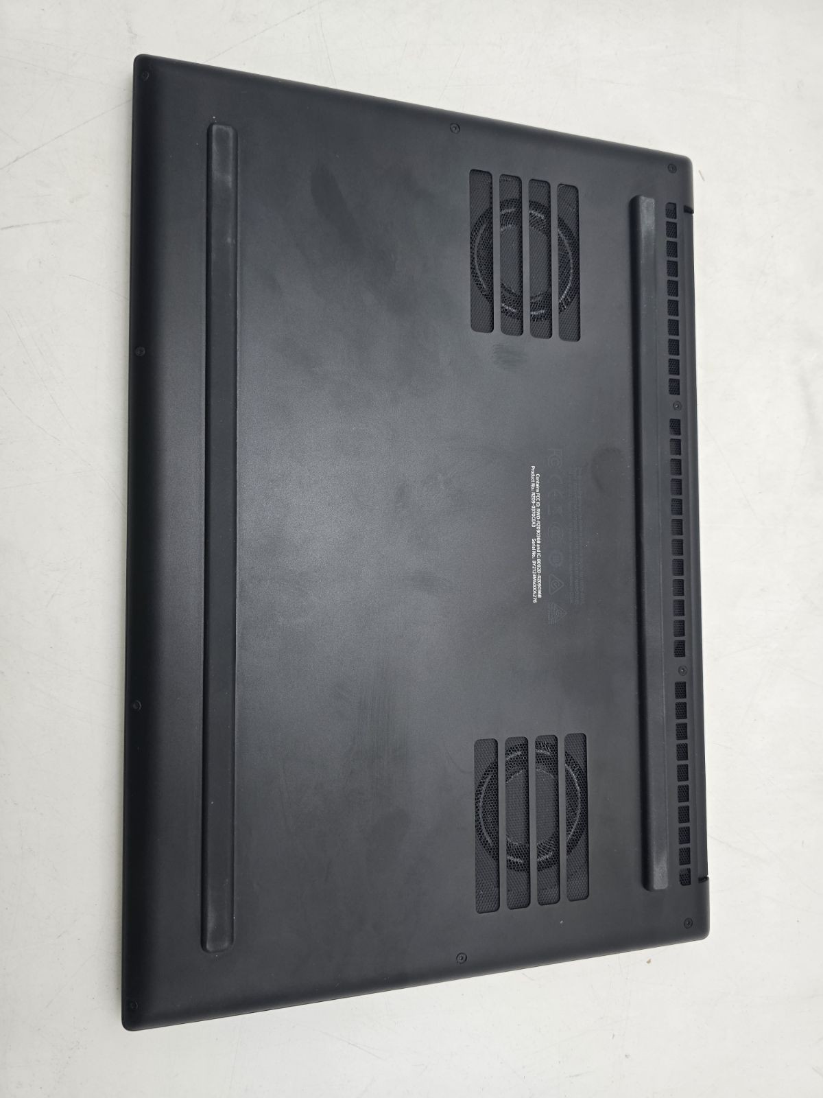 RAZER BLADE 14″ QHD AMD RYZEN 9 5900HX 16GB 1TB SSD WINDOWS 11 HOME – BLACK