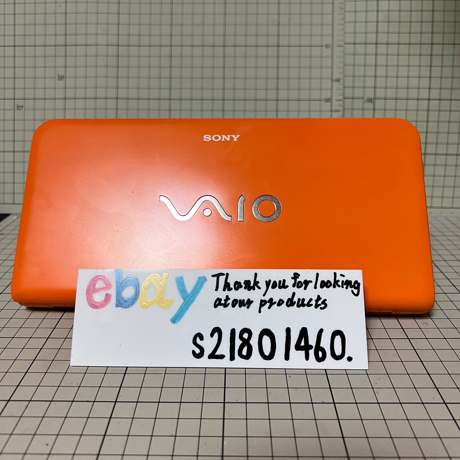 Sony Vaio Personal Computer P Series VPCP11AKJ Z560 US15X ssd 128GB Excellent