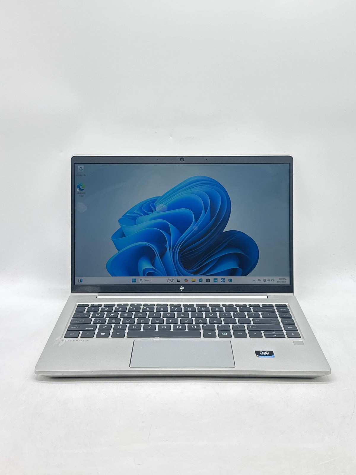 HP EliteBook 640 G10 14.0″ Touch Core i5-1335U 256GB SSD 8GB RAM- Screen Marks