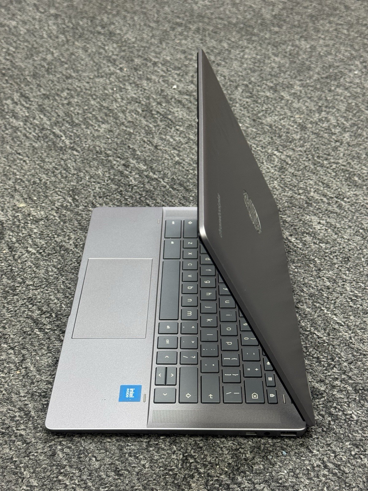 HP CHROMEBOOK PLUS 14BT-CD000 14″ TOUCHSCREEN 2 IN 1 INTEL I3-N305 3.8GHZ 8GB