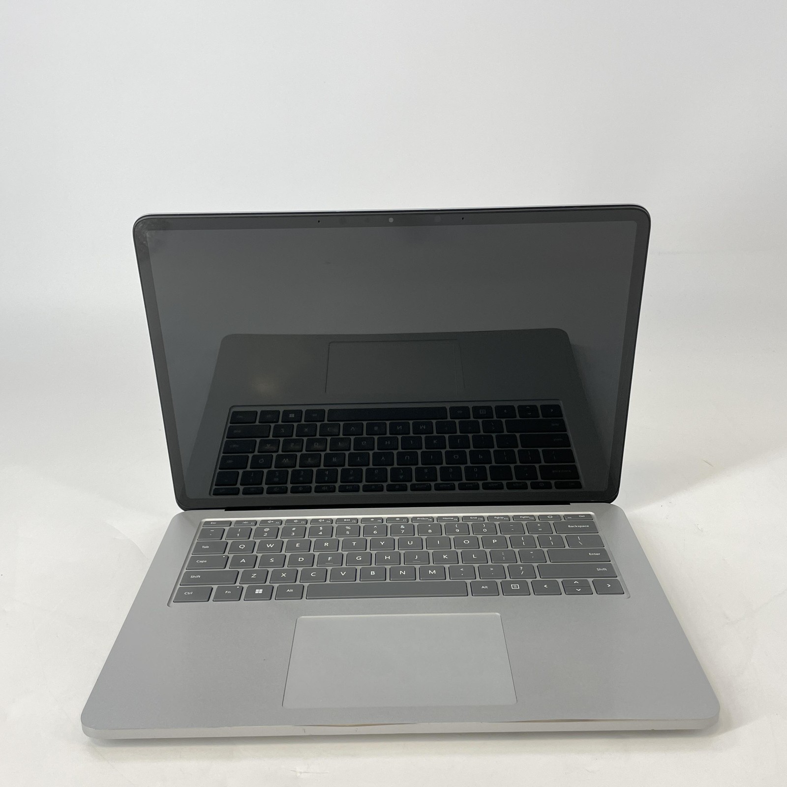 Microsoft Surface Laptop Studio 14 2K i7-11370H 3.3GHz 16GB 512GB RTX 3050 Ti