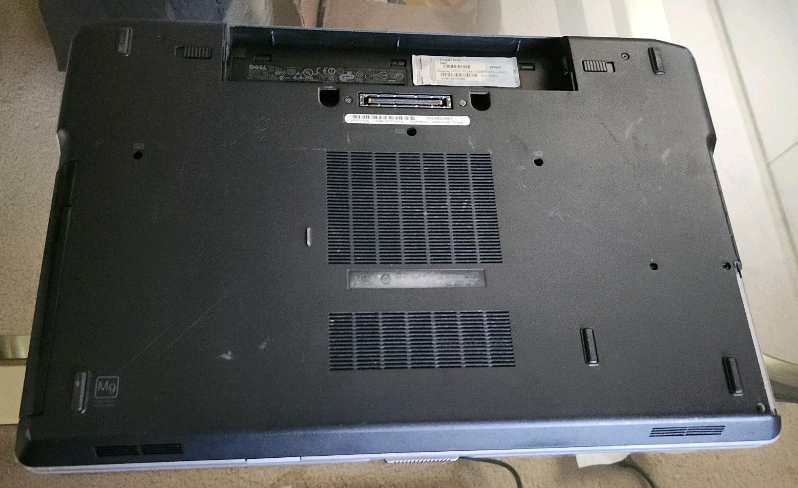 Dell Latitude E6530 i7-3720Q CPU@2.6GHz 8GB RAM No HDD No OS No Batt(626A3)