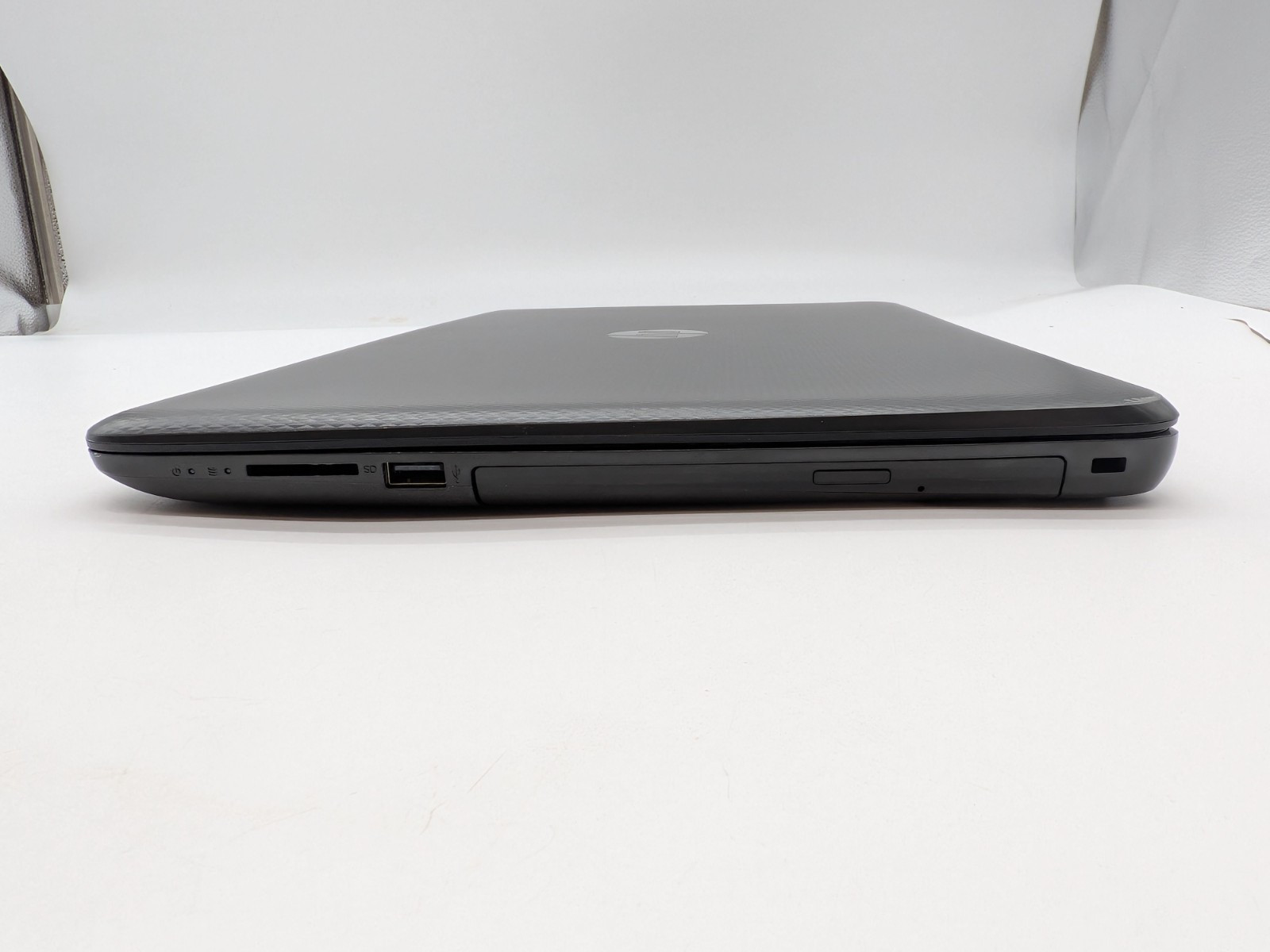 HP 255 G4 Windows Pro Laptop For PARTS/REPAIR ONLY!