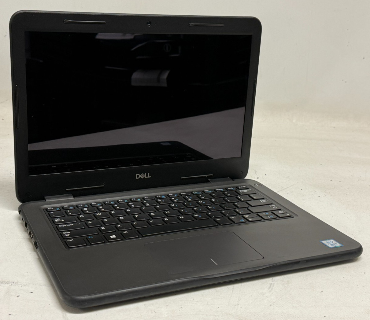 Dell Latitude 3310 Touch 13.3″ (i3/i5 8th Gen – 8GB RAM – NO OS/HDD) – Lot of 6