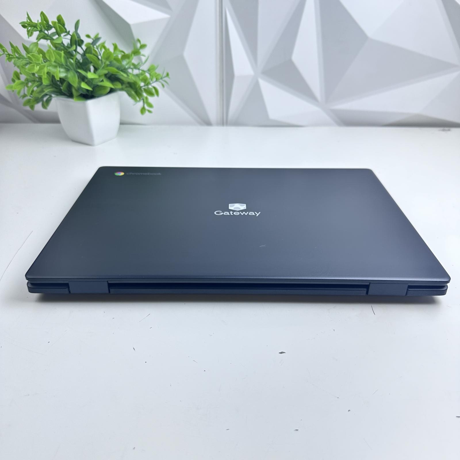 Gateway Cbo314-1h-c4cu Chromebook, 14″ FHD, N4500, 4GB, 128GB eMMC, Chrome OS