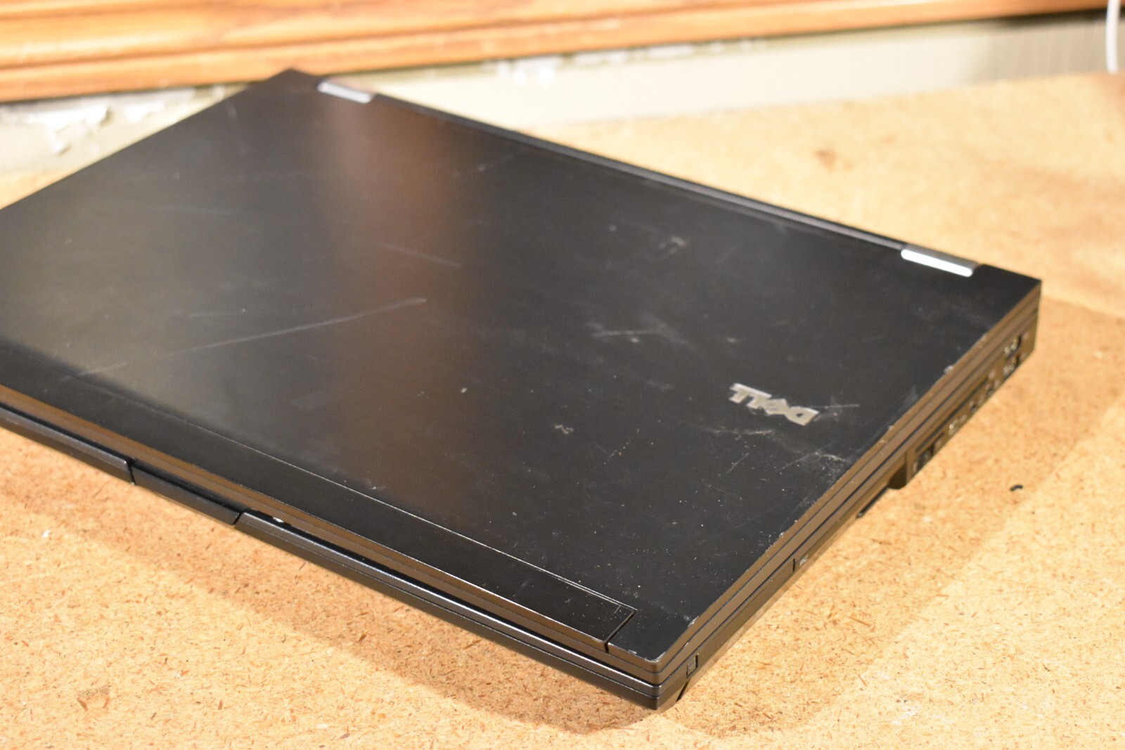 Dell Latitude E6500 Core 2 Duo 2.4GHz 4GB RAM 120GB HDD Windows XP Pro 32-bit