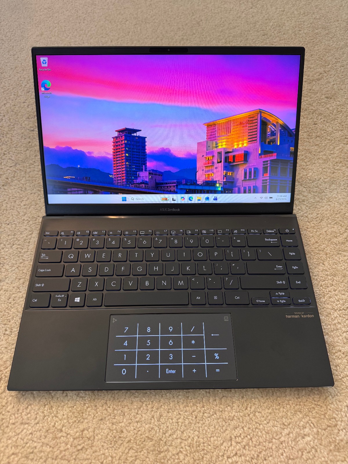 ASUS ZENBOOK 14 UM425Q 14″ 1TBSSD/8GBRAM AMD RYZEN 5 5600H WIN11HOME EXCELLENT!