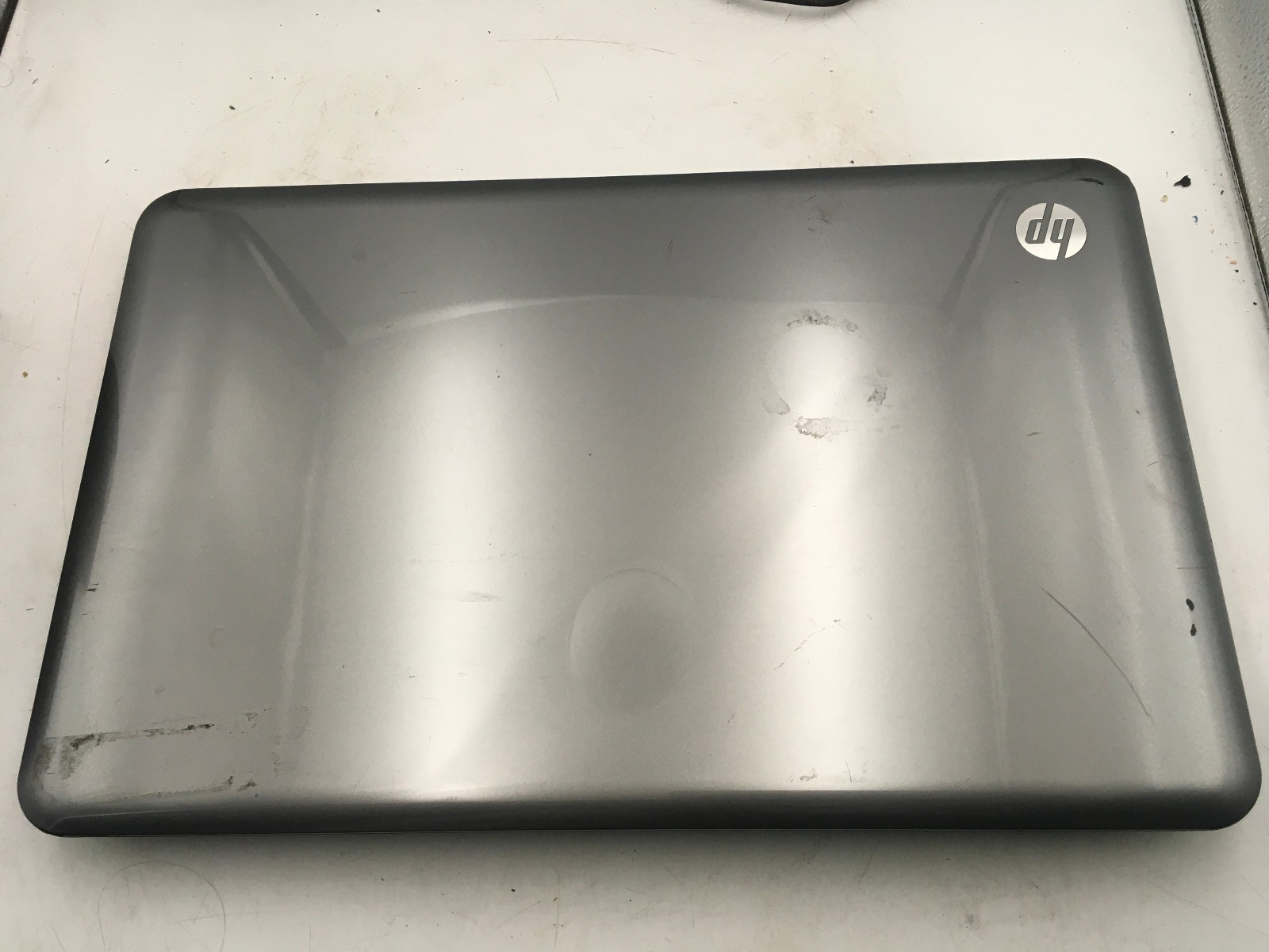 HP 2000 329WM NOTEBOOK – BOOTS TO BIOS – AMD E 350 – NO RAM – RREAD DESCRIP – BB