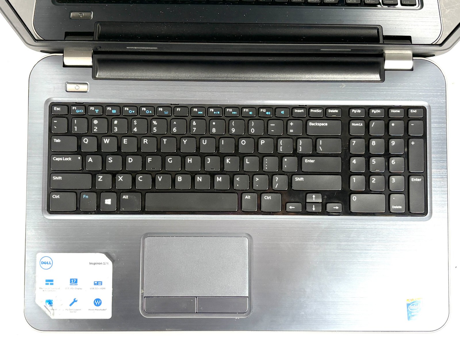 Dell Inspiron 5737 – 17.3″ HD+, 1.8GHz i7, 8GB RAM, NO SSD