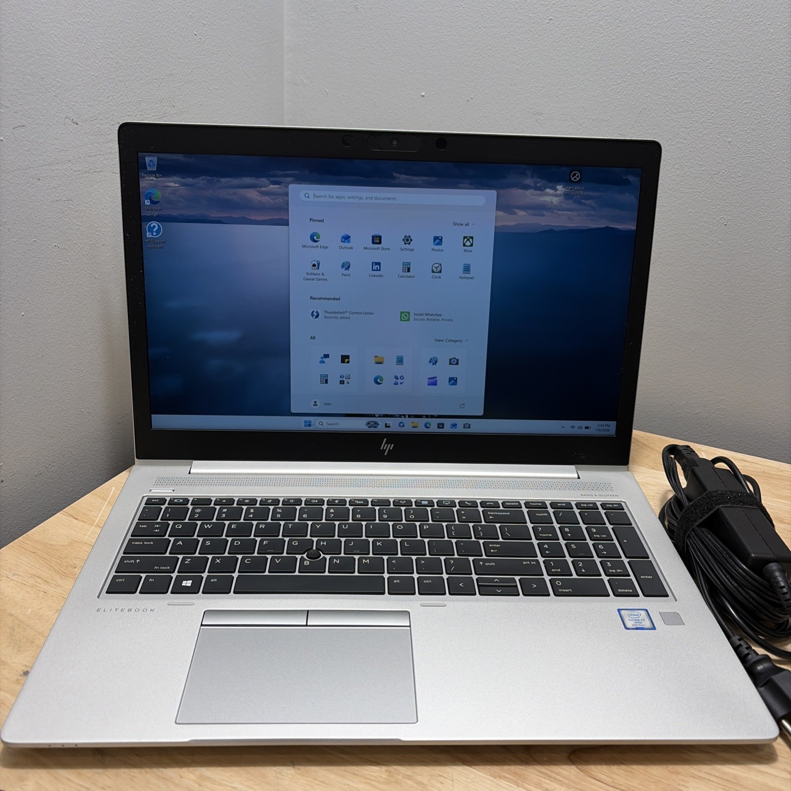 HP EliteBook 850 G6 CORE I7-8665u 1.90GHZ 8GB 256GB SSD WCAM WIFI W11 & CORD