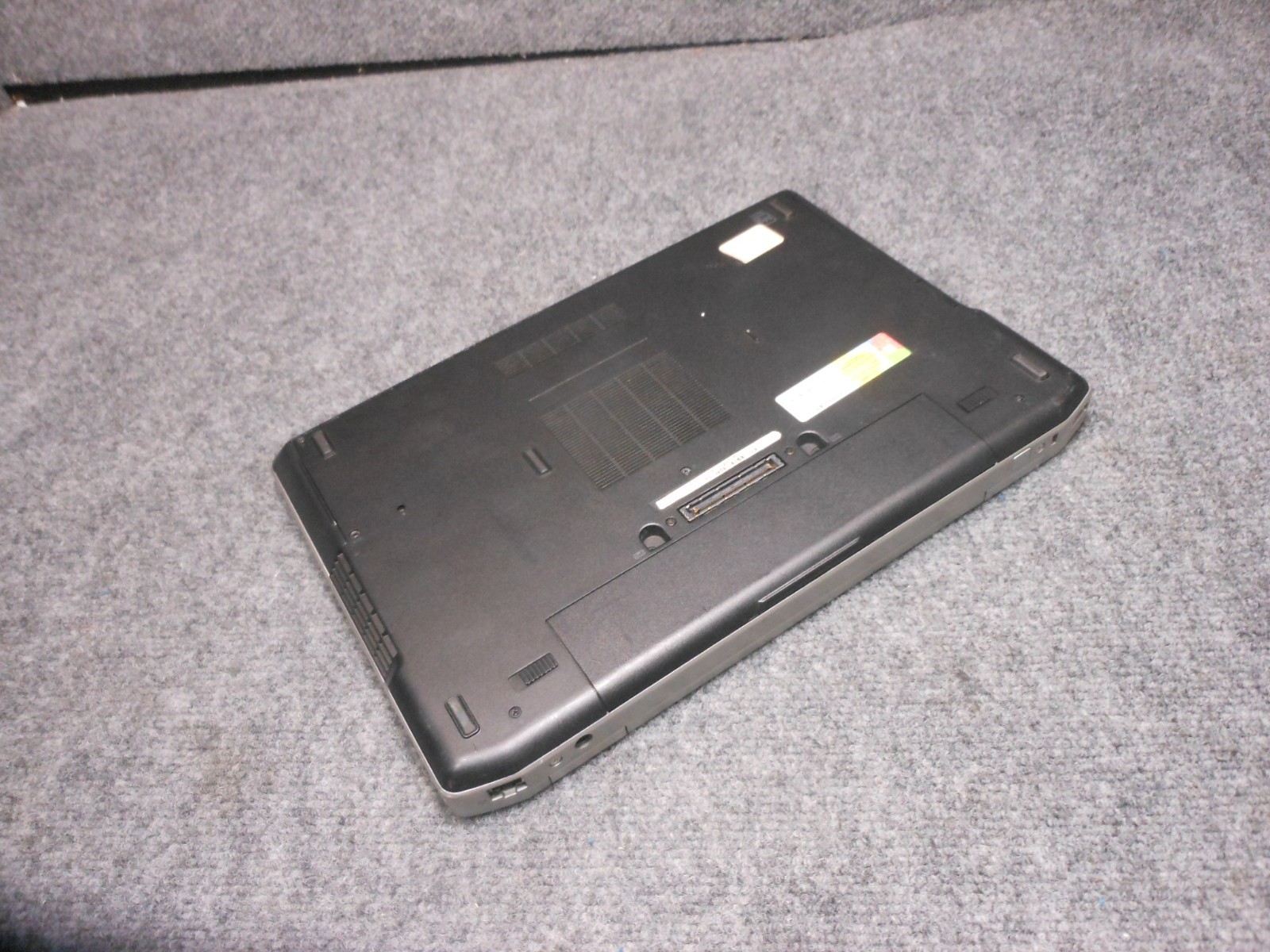Dell Latitude E6430 Laptop i5-3320M 2.6GHz 8GB No HD No OS
