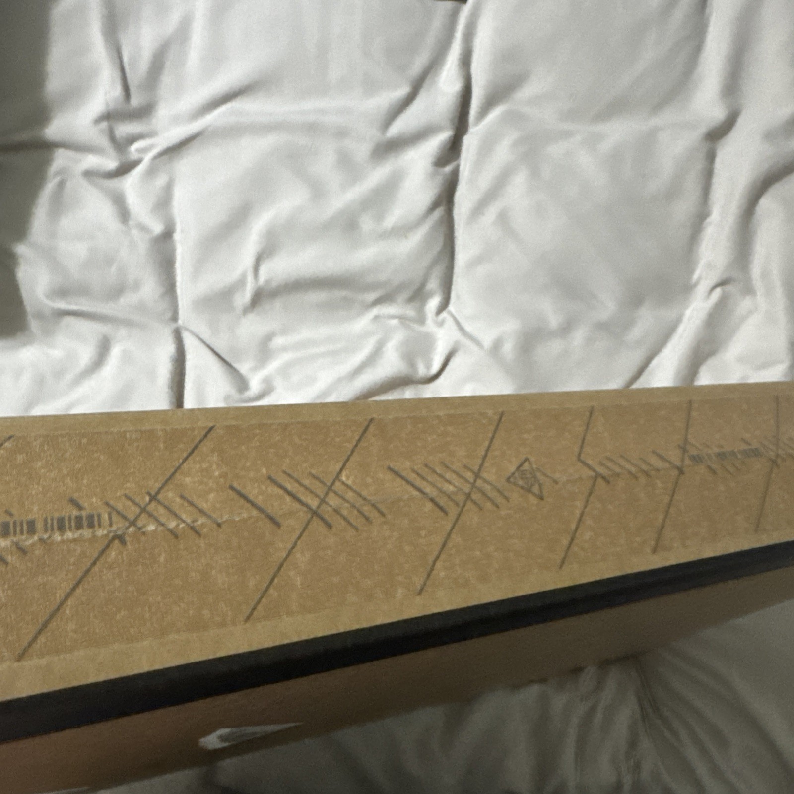 HyperX – OMEN 16″ 165Hz 2.5K OLED Gaming Laptop – AMD Ryzen 9 8940HX (2025) -…