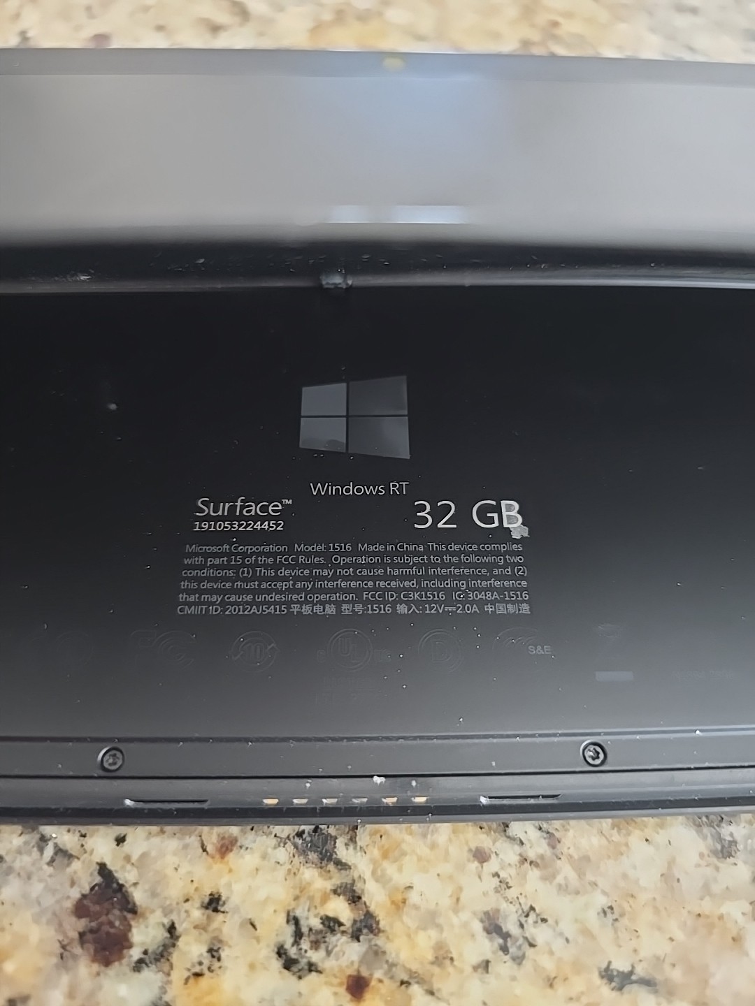 Microsoft Windows Surface RT 1516 10.6″ 3 Quad Core 1.3GHz 32GB SSD UNTESTED